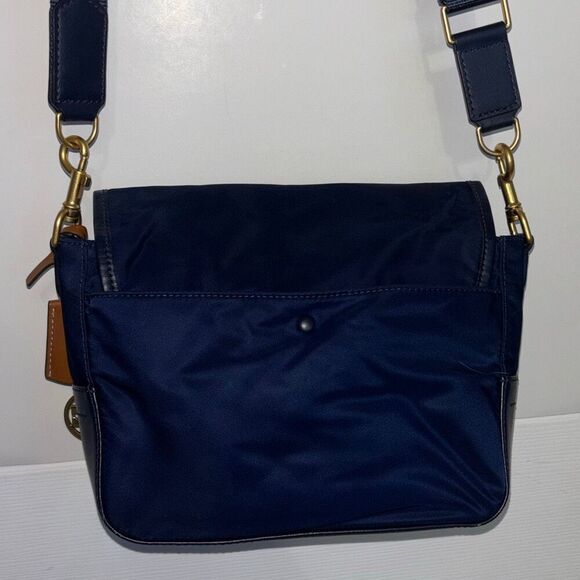 Tory Burch Perry nylon shoulder/crossbody purse bag blue colorblock - Picture 6 of 12